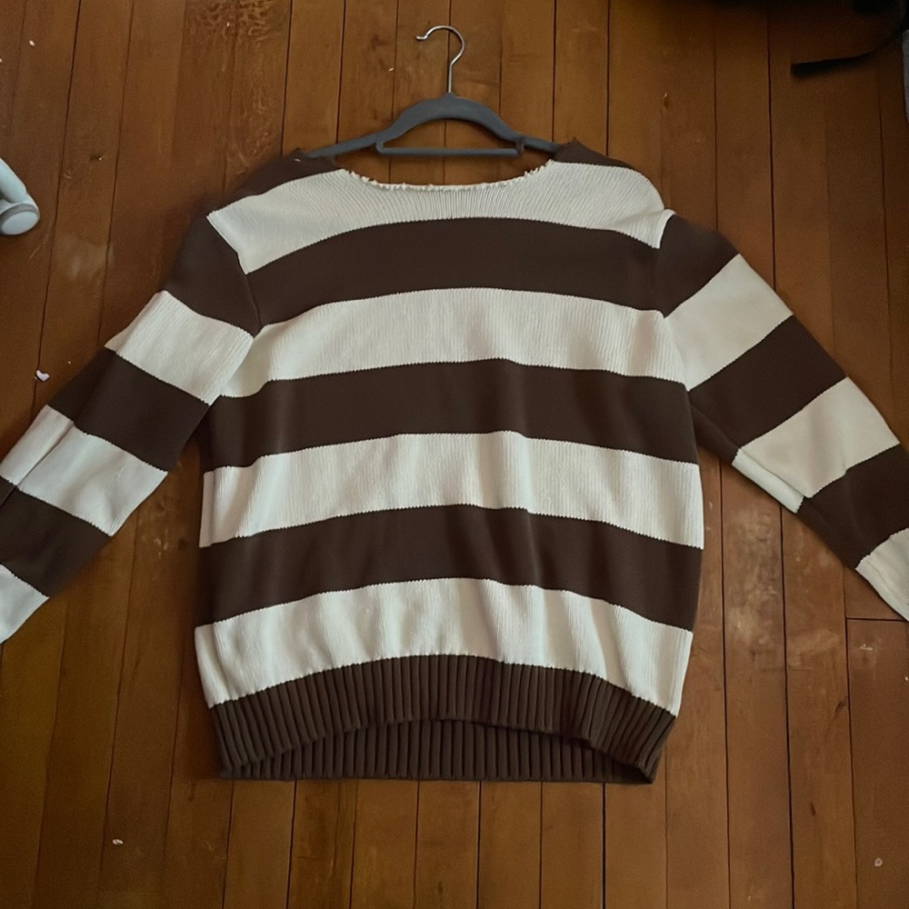 Brown and white patterned brandy Melville sweater